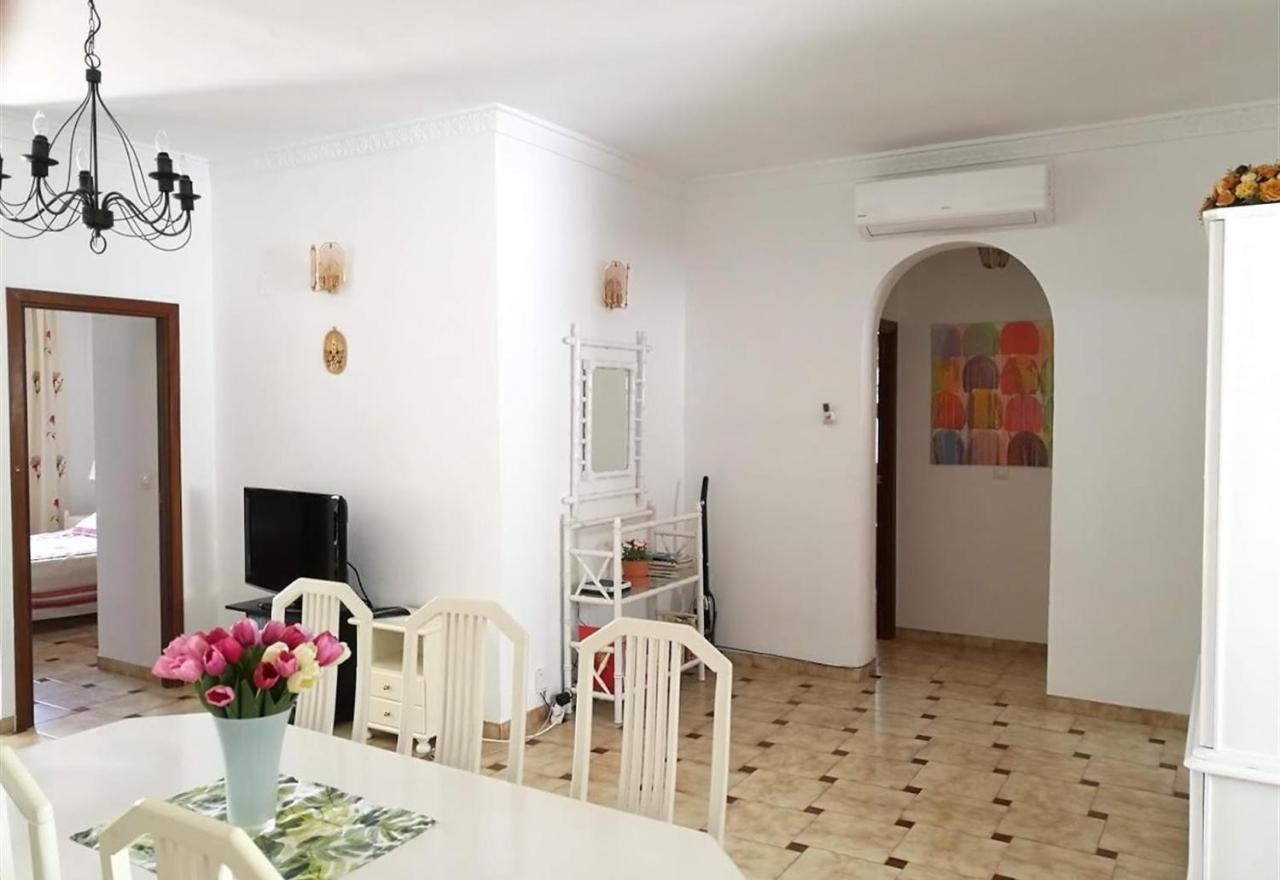 3 Bedroom Spacious Apartment Фуэнхирола Экстерьер фото